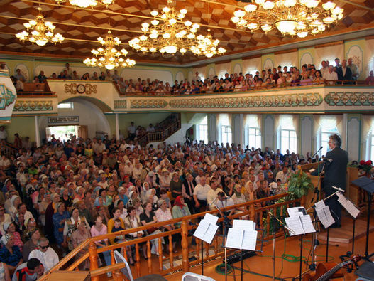 Дом Молитвы Церкви ЕХБ. г.Омск - интерьер